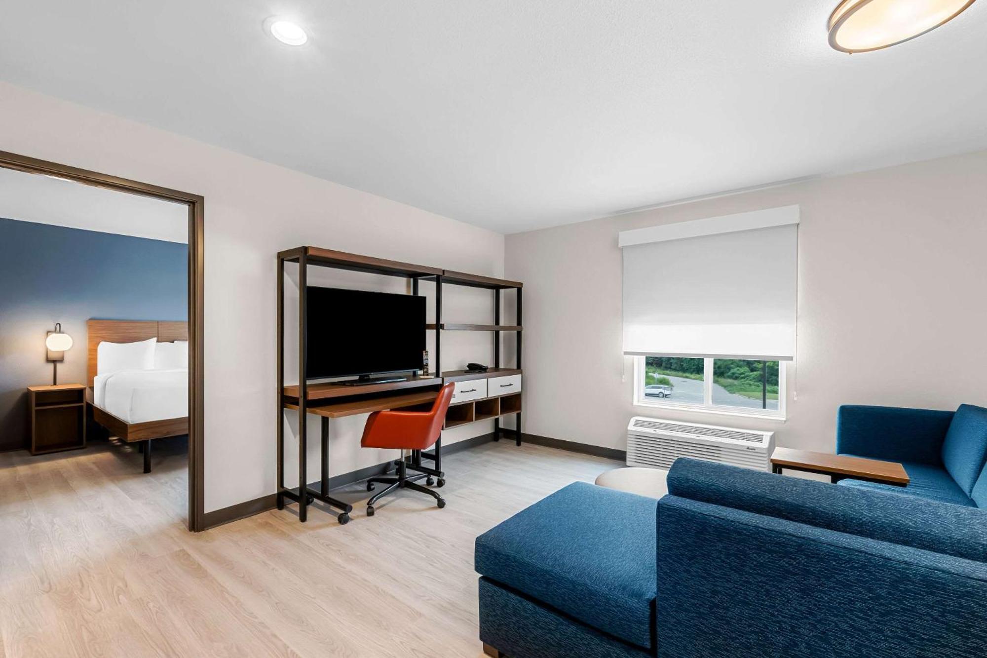 Everhome Suites Fayetteville Near Fort Bragg מראה חיצוני תמונה